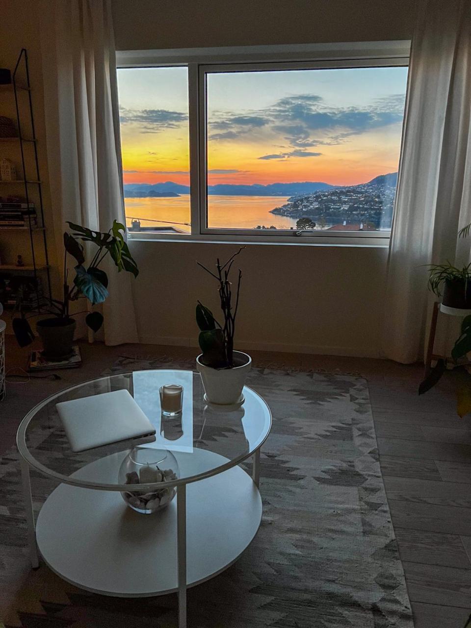 Golden Fjord-View Apartment Bergen Exterior photo